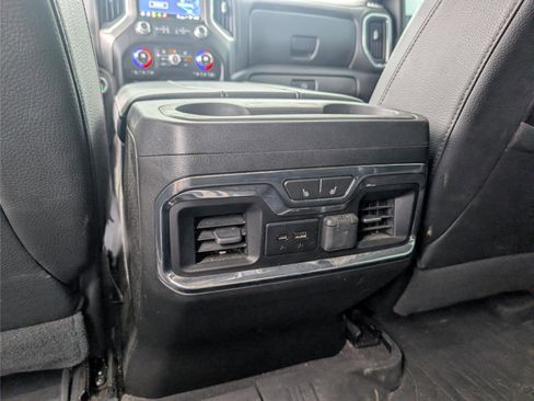 Used 2023 GMC Sierra 2500 Denali w/ Technology Package AWD/4WD image 34