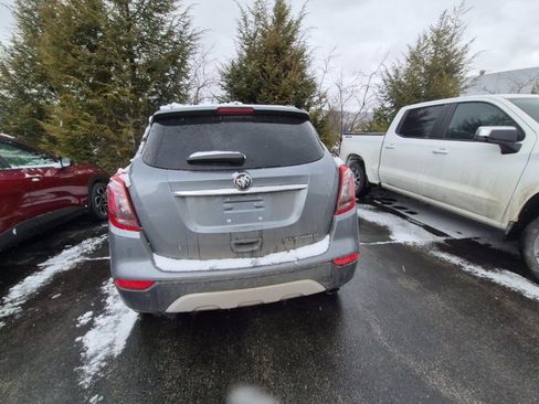 Used 2019 Buick Encore Preferred image 6