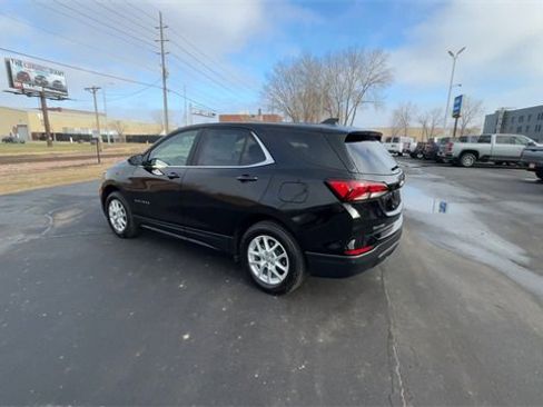 Used 2024 Chevrolet Equinox LT image 6