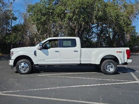Certified 2022 Ford F350 Platinum image 10