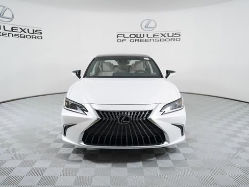 New 2025 Lexus ES 350 w/ Premium Package image 2