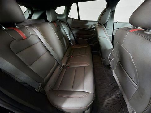 Used 2025 Chevrolet Trax RS w/ Driver Confidence Package image 25