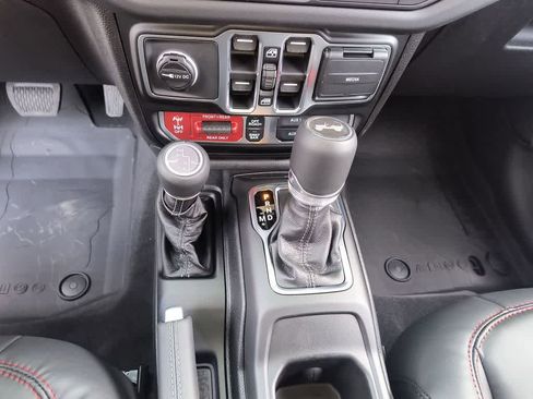 New 2026 Jeep Wrangler Unlimited Rubicon image 20