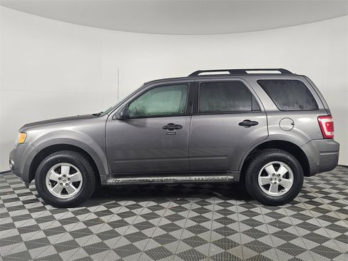 Used 2012 Ford Escape XLT image 4