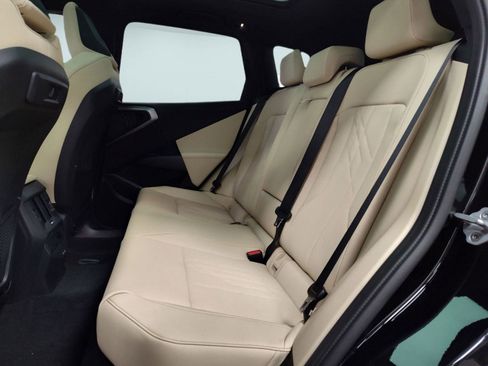 Used 2025 BMW X3 xDrive30i w/ M Sport Package image 15