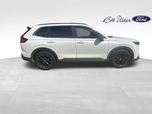 Used 2025 Honda CR-V Sport-L image 3