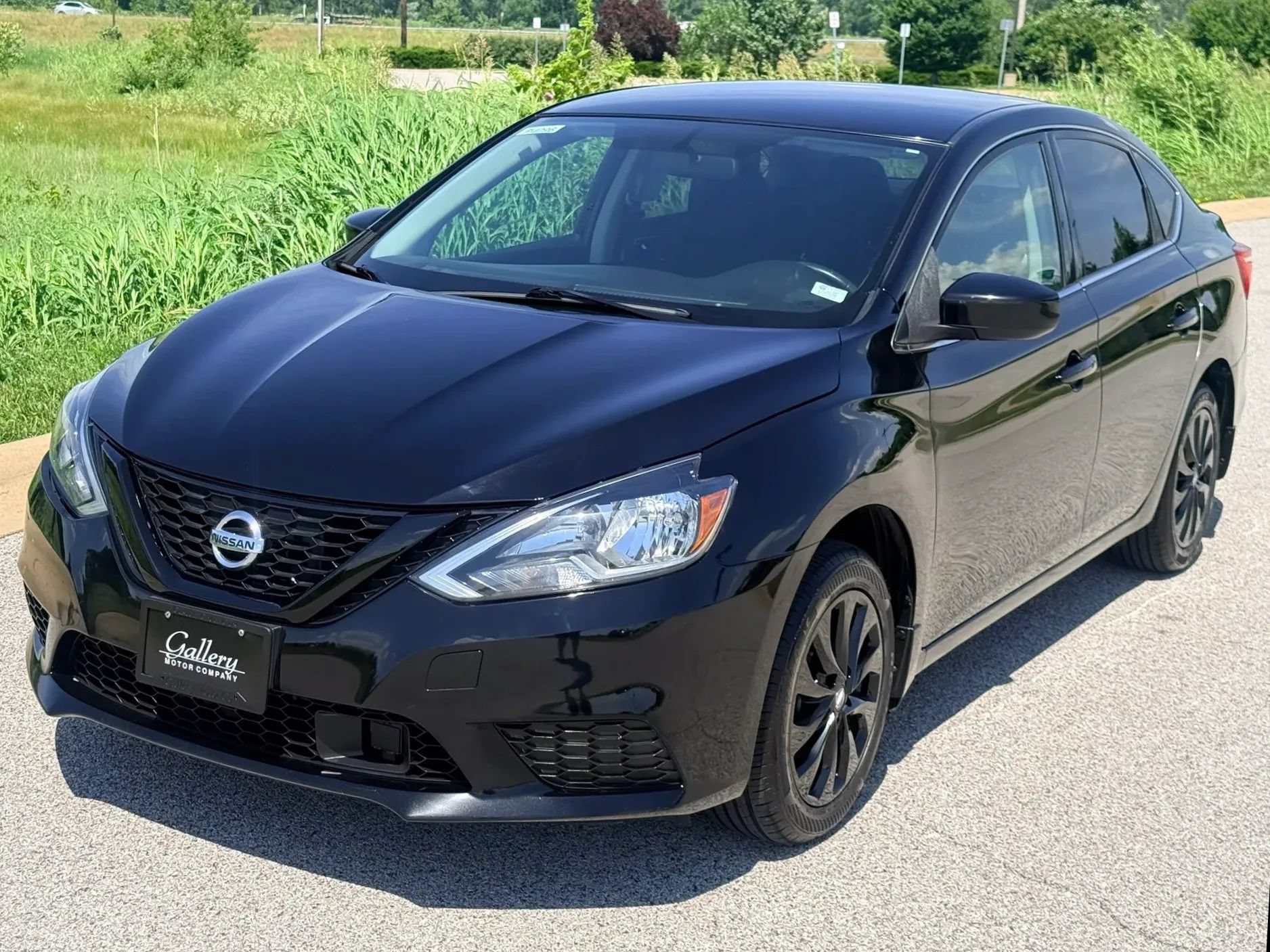 Used 2019 Nissan Sentra SV FWD image 8