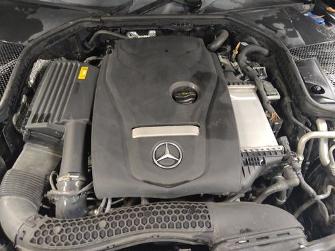 Used 2018 Mercedes-Benz C 300 Sedan w/ Premium Package image 30