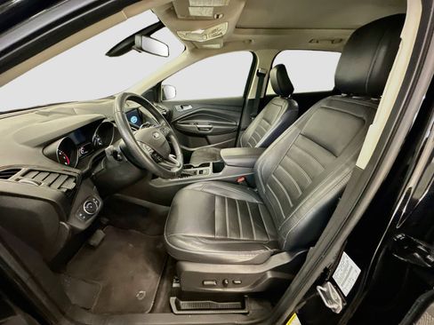 Used 2018 Ford Escape Titanium FWD image 13