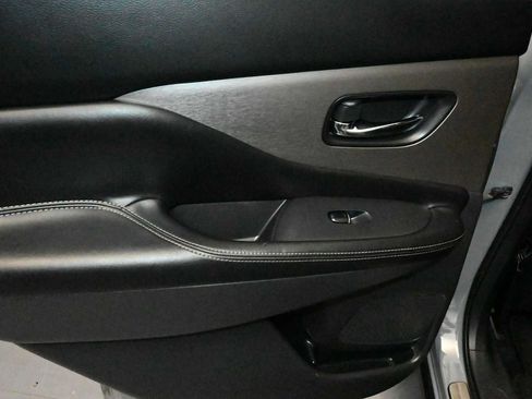Used 2023 Nissan Murano SL w/ SL Moonroof Package AWD/4WD image 12
