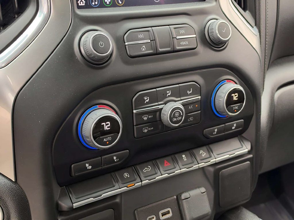 Used 2022 Chevrolet Silverado 1500 RST AWD/4WD image 20
