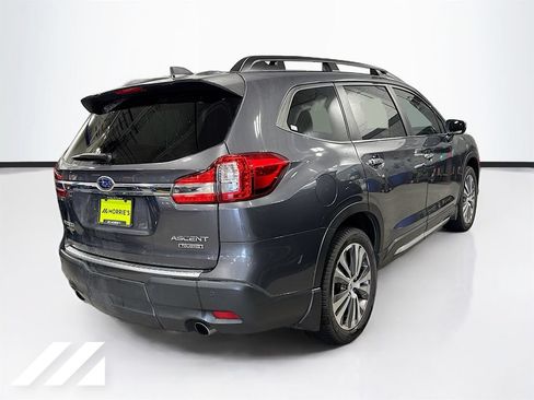 Used 2022 Subaru Ascent Touring AWD/4WD image 4