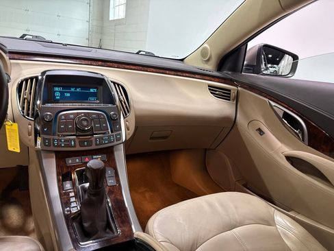 Used 2010 Buick LaCrosse CXL FWD image 18
