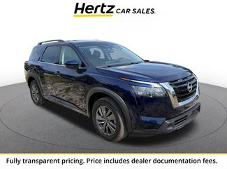 Used 2025 Nissan Pathfinder SV FWD video 1