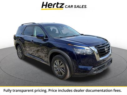 Used 2025 Nissan Pathfinder SV