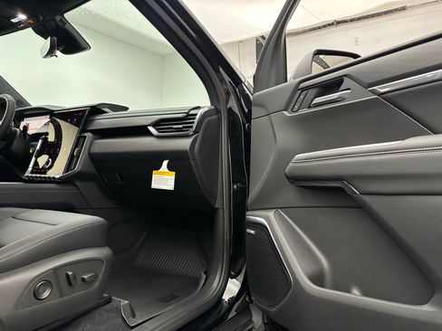 New 2026 GMC Acadia Elevation w/ Elevation Premium Package image 34