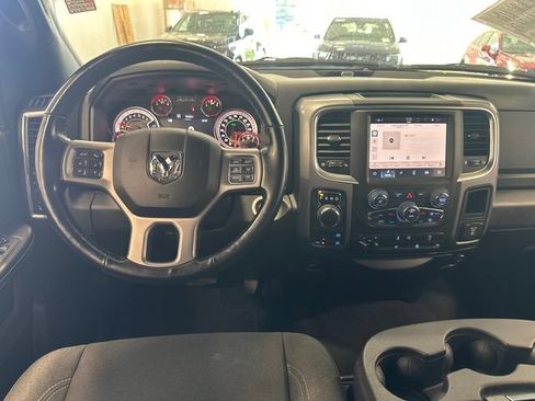 Used 2023 RAM 1500 Warlock AWD/4WD image 16