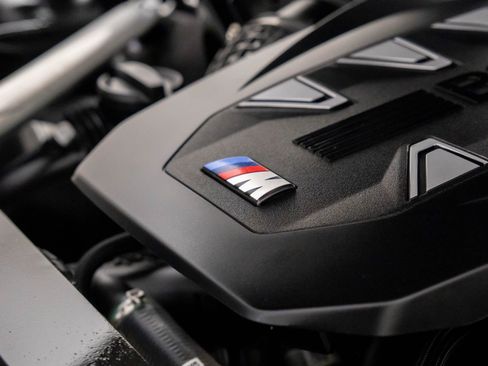 Used 2025 BMW X7 M60i image 33