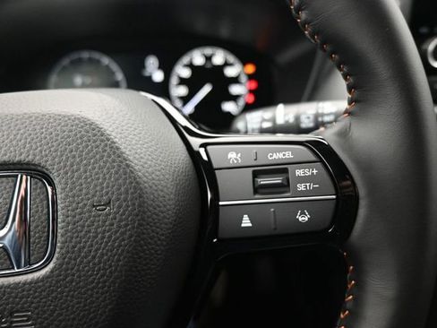 Used 2025 Honda HR-V Sport image 22