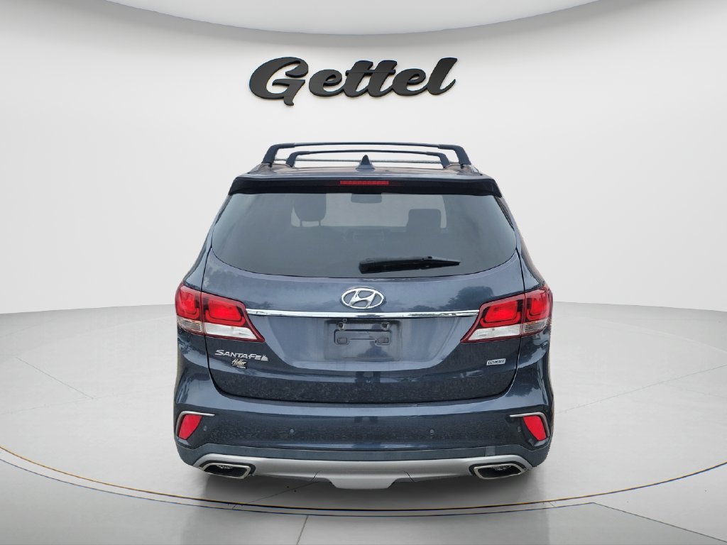 Used 2017 Hyundai Santa Fe FWD image 4