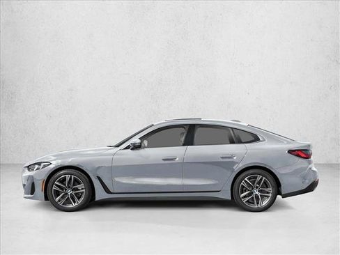 New 2026 BMW 430i w/ M Sport Package RWD image 3