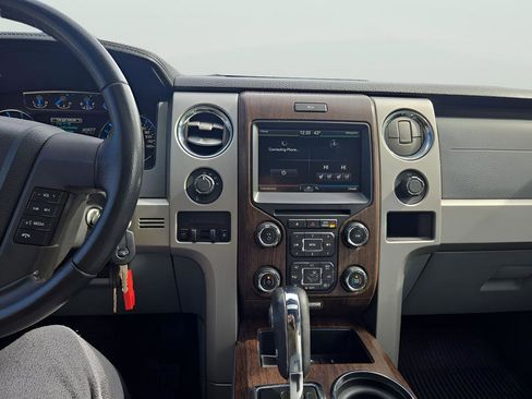 Used 2013 Ford F150 Lariat w/ Luxury Equipment Group image 25