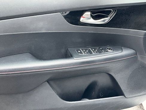 Used 2021 Kia Forte GT-Line w/ GT-Line Premium Package image 28