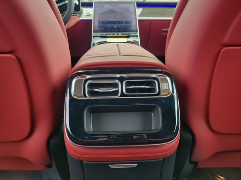 New 2026 Mercedes-Benz S 63 AMG S image 15