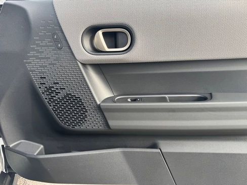 New 2026 MINI Cooper 2-Door Hardtop image 27