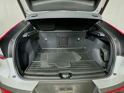 Used 2023 Volvo C40 P8 Recharge Ultimate w/ Protection Package Premier AWD/4WD image 28