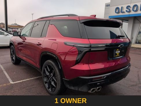 Used 2024 Chevrolet Traverse RS w/ LPO, Floor Liner Package image 5