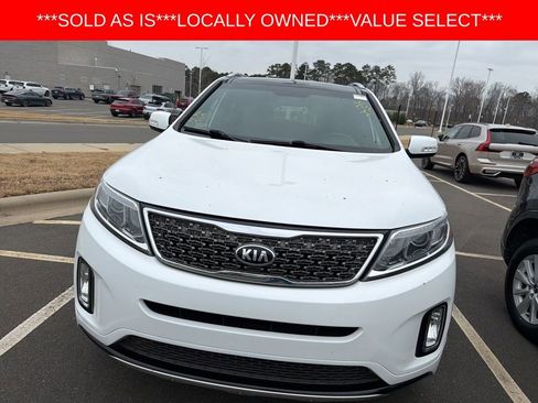 Used 2015 Kia Sorento SX image 3