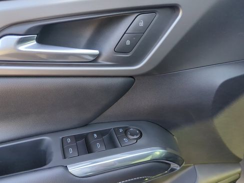 Certified 2026 Chevrolet Traverse LT w/ LPO, Floor Liner Package image 11