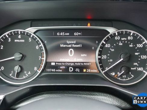 Used 2025 Nissan Pathfinder SV image 32