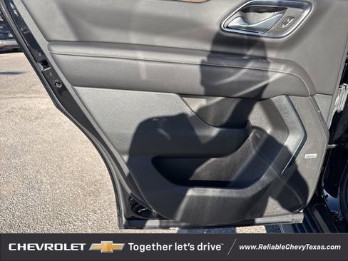 Certified 2024 Chevrolet Tahoe Premier w/ Premium Package image 14