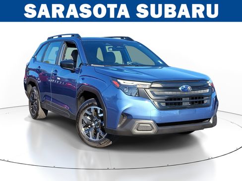 Certified 2025 Subaru Forester AWD/4WD image 1