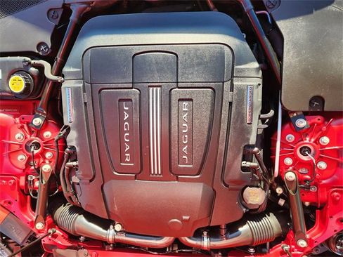 Used 2015 Jaguar F-TYPE S image 27