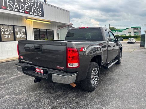 Used 2011 GMC Sierra 1500 SLE w/ Power Tech Package AWD/4WD image 7