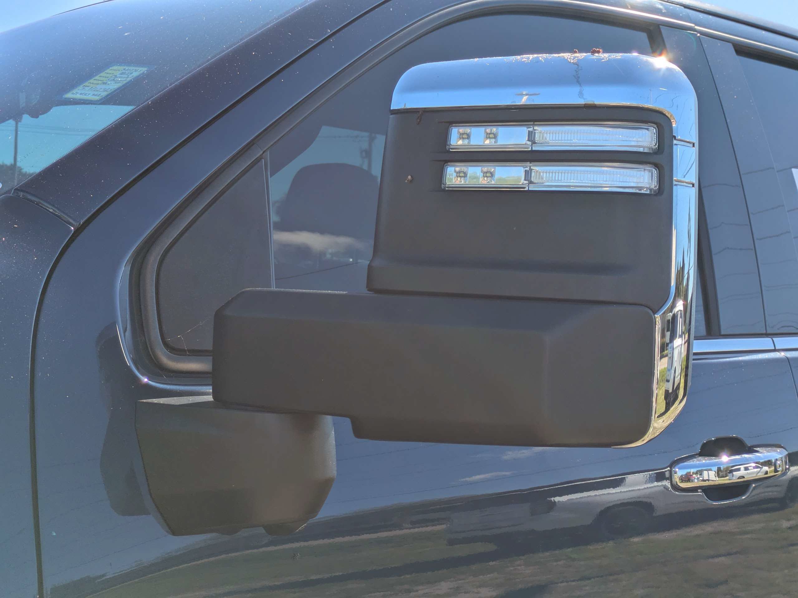Used 2023 Chevrolet Silverado 3500 High Country AWD/4WD image 12