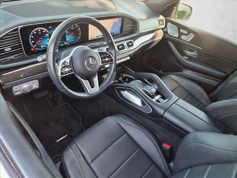 Used 2020 Mercedes-Benz GLS 450 4MATIC image 10
