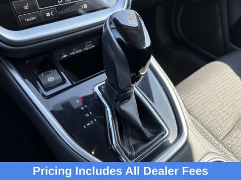 Certified 2025 Subaru Outback Premium AWD/4WD image 19