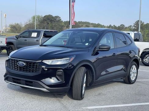 Used 2025 Ford Escape Active image 6