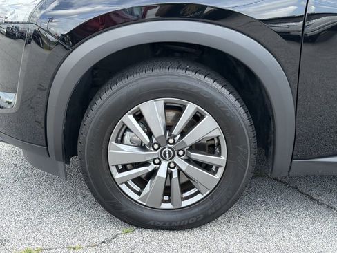 Used 2025 Nissan Pathfinder SV FWD image 31
