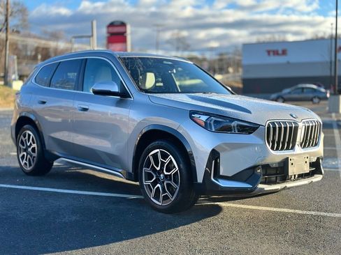 Certified 2024 BMW X1 xDrive28i w/ Convenience Package image 9