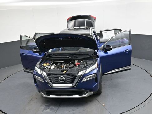 Used 2021 Nissan Rogue Platinum image 48