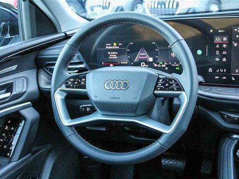 New 2025 Audi Q5 Premium Plus image 16