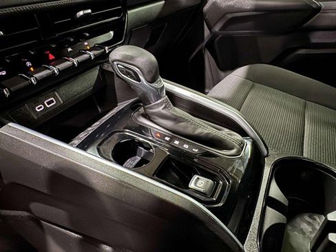 Used 2024 Chevrolet Colorado LT w/ LT Convenience Package II image 55