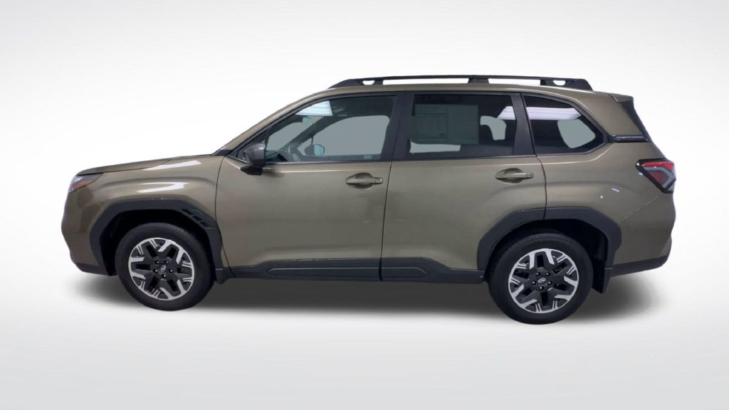 Used 2026 Subaru Forester Premium AWD/4WD image 23
