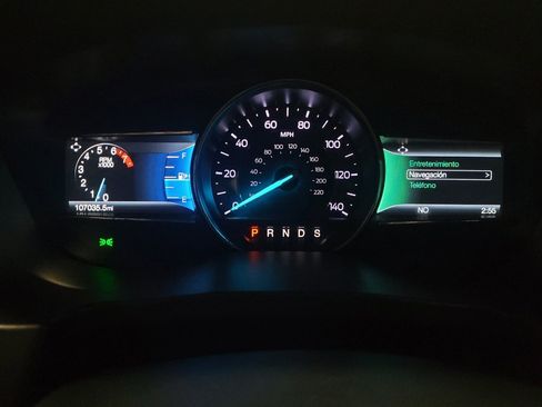 Used 2018 Ford Explorer XLT w/ Equipment Group 202A AWD/4WD image 23