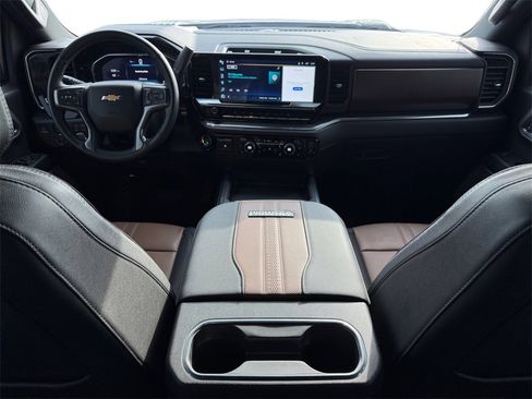 Used 2024 Chevrolet Silverado 2500 High Country w/ Max Trailering Package image 10